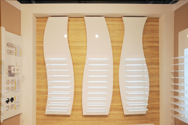 espositori parete cassettiere boiserie espositori per occhiali da parete