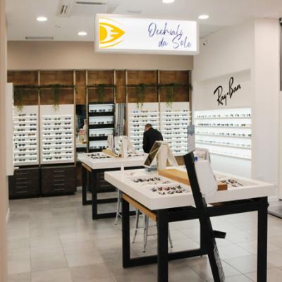 Visual Coftal Arredi Progettazione Negozi Ottica 011