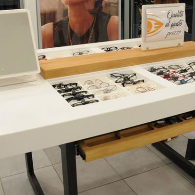 Visual Coftal Arredi Progettazione Negozi Ottica 014