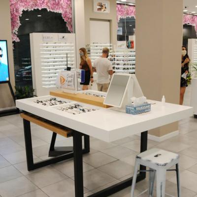 Visual Coftal Arredi Progettazione Negozi Ottica 016