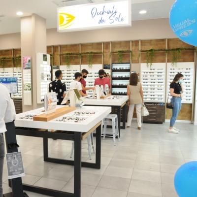 Visual Coftal Arredi Progettazione Negozi Ottica 025