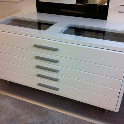 Cassettiera Occhiali Doppia Con Vetro in pvc bianco lucido