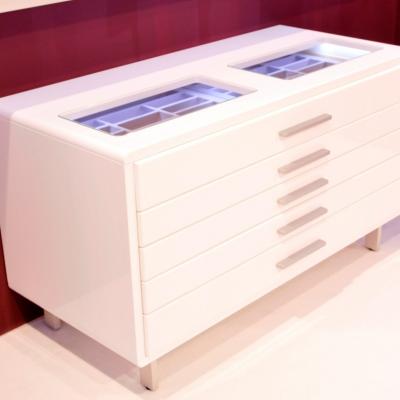 Cassettiera Occhiali Doppia Con Vetro in pvc bianco lucido