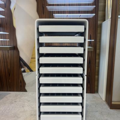 Cassettiera a 10 cassetti in Krion